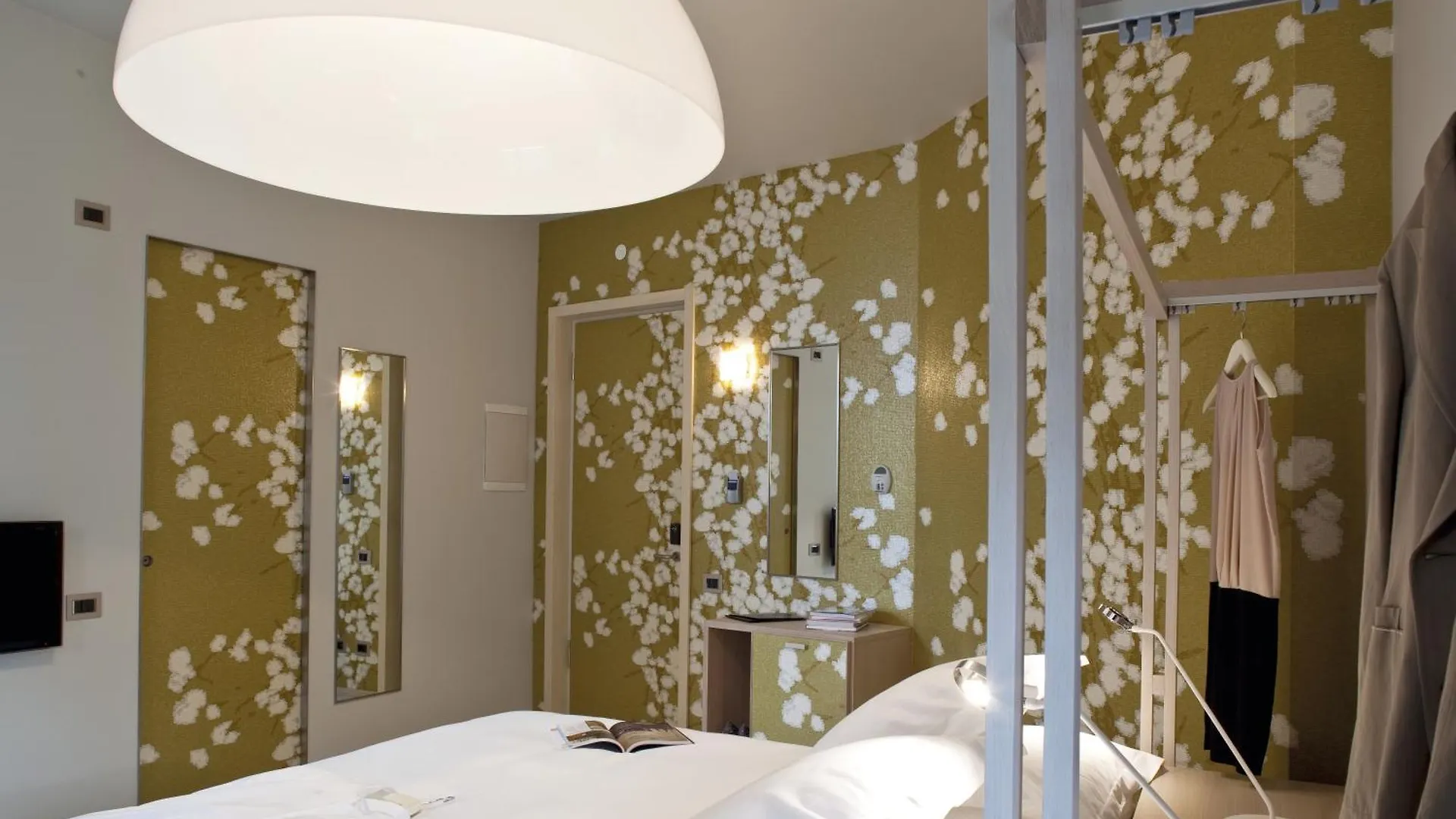 ****  Nu Hotel Milan Italy